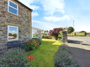 Photo 10- click for photo gallery